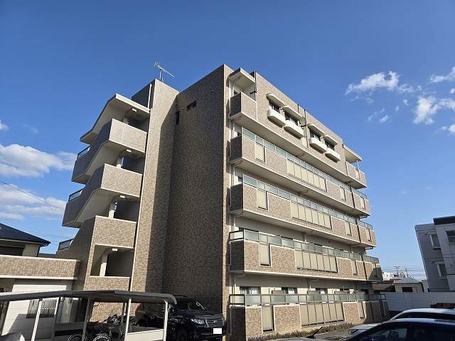 建物外観　建物外観を気になさる方へ、見た目の良い物件です