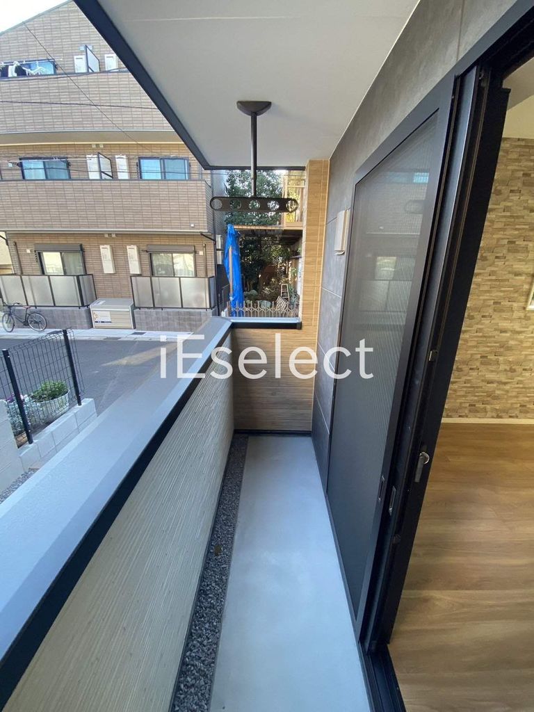 バルコニー　バルコニー