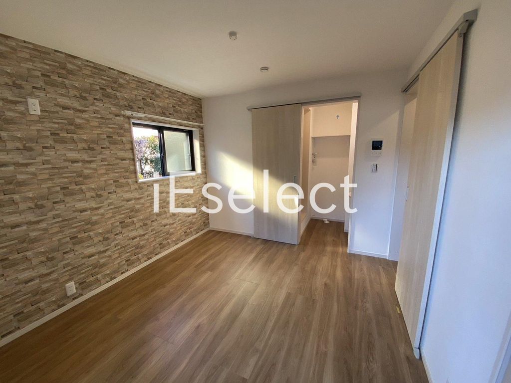 居室・リビング　角部屋2面採光のお部屋です！