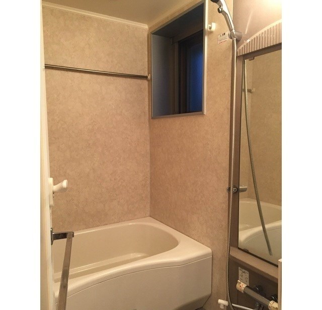 バス・シャワールーム　別部屋参考写真