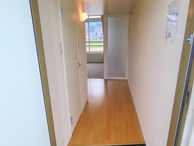 玄関　玄関からのアングルです