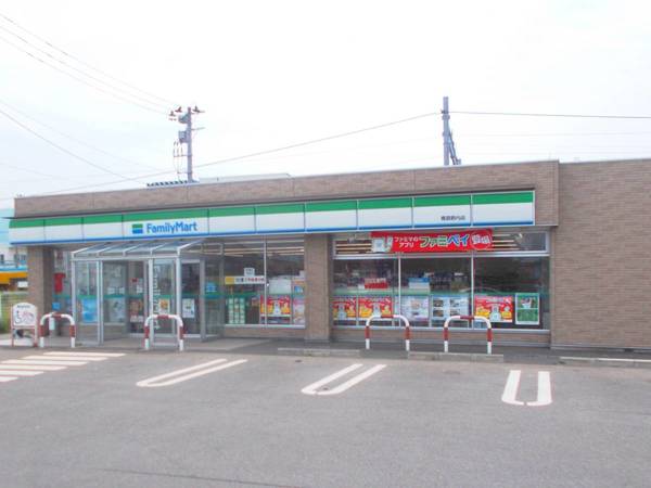 コンビニ　ファミリーマート　野内店（コンビニ）まで950m