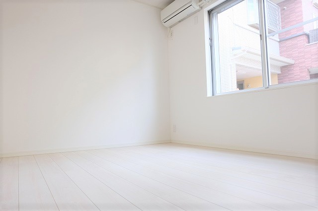 その他　写真は同建物の別部屋を参考に掲載しております。