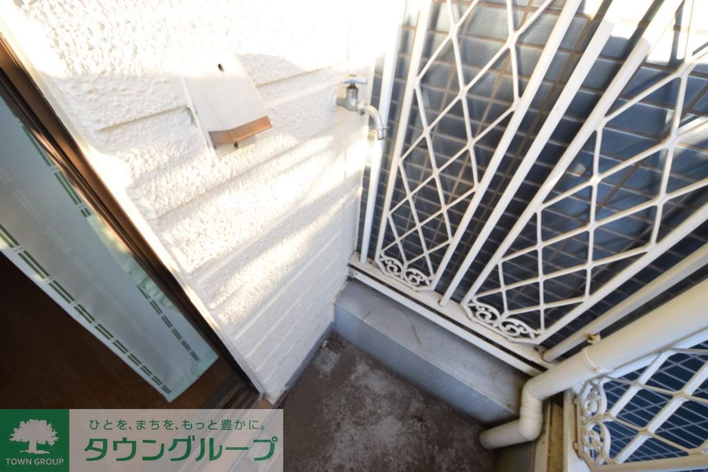 バルコニー　バルコニー