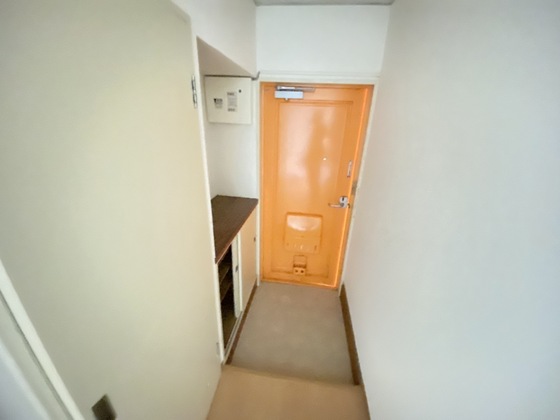 玄関　※別部屋の写真です