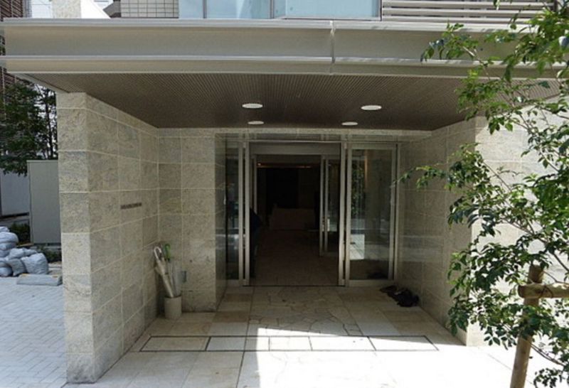 エントランス　毎日通るエントランスはこのようになっています