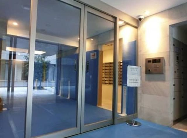 ロビー　建物の内部です