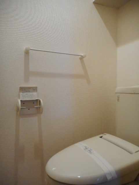 トイレ　※同物件・同タイプの写真です。