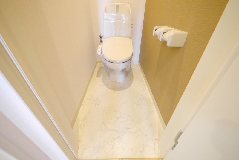 トイレ　ウォシュレット