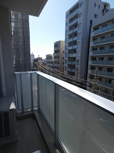 バルコニー　※別室参考写真