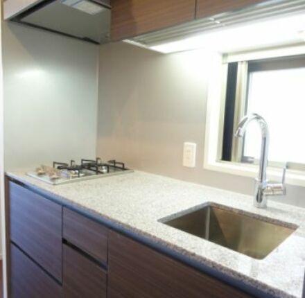 キッチン　別部屋参考写真です