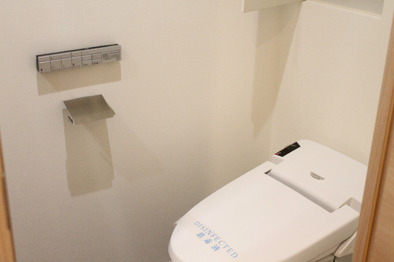 トイレ　別部屋参考写真です