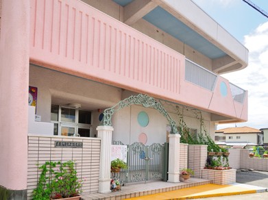 幼稚園・保育園　中央保育園（幼稚園・保育園）まで895m