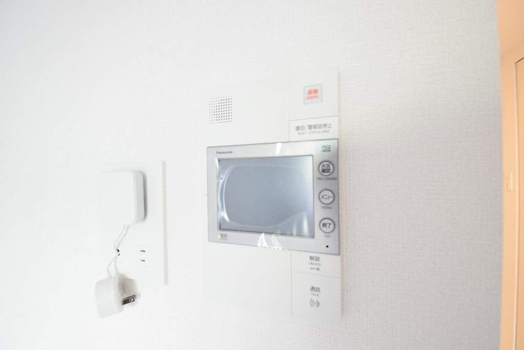 セキュリティ　カメラ付インターホン