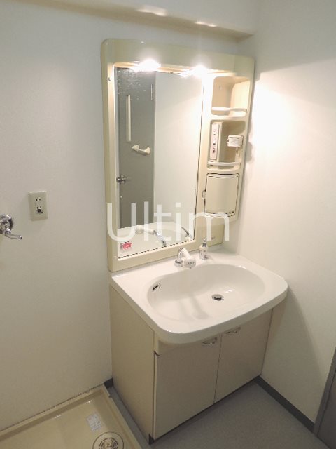 洗面設備　別部屋のお写真です。ご参考までに！