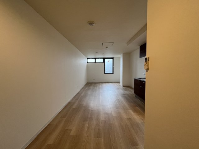 居室・リビング　(参考)同マンション他部屋の写真