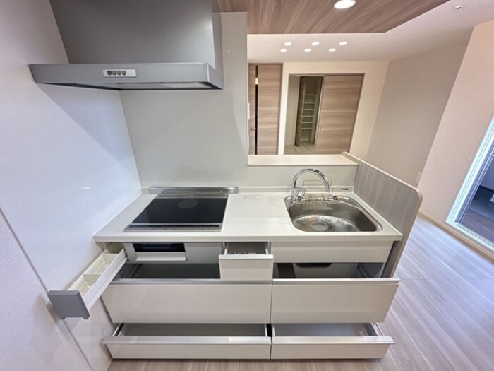 キッチン　キッチン収納