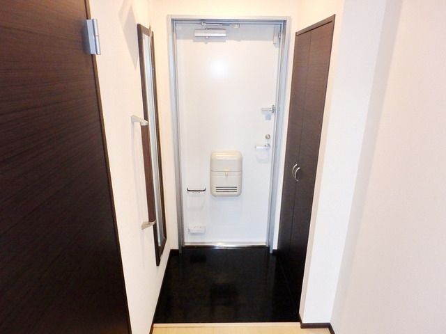 玄関　★玄関・収納・鏡★