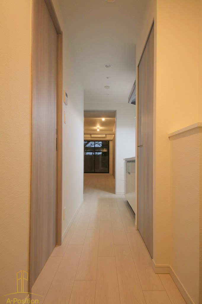 玄関　スプランディッド堀江