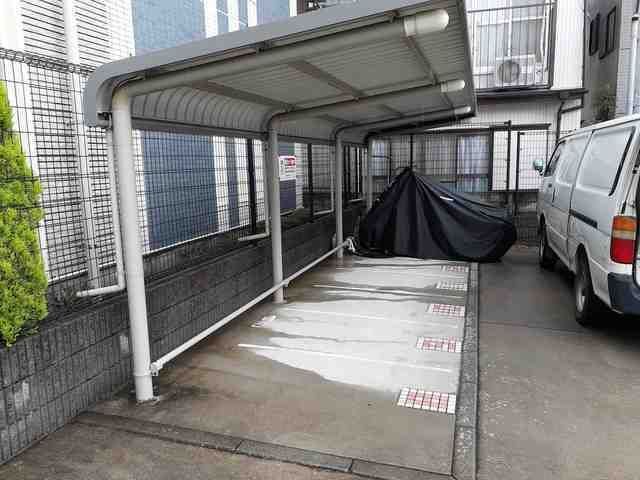 その他共有部分　バイク置き場あります