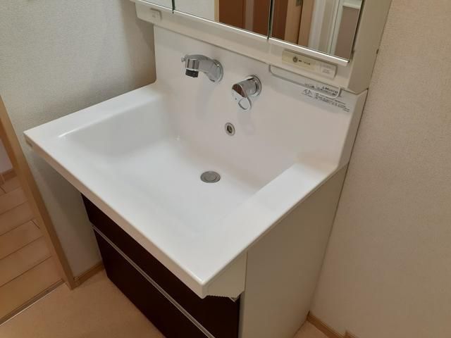 洗面設備　独立洗面台