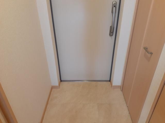 玄関　シューズボックスの付いた玄関