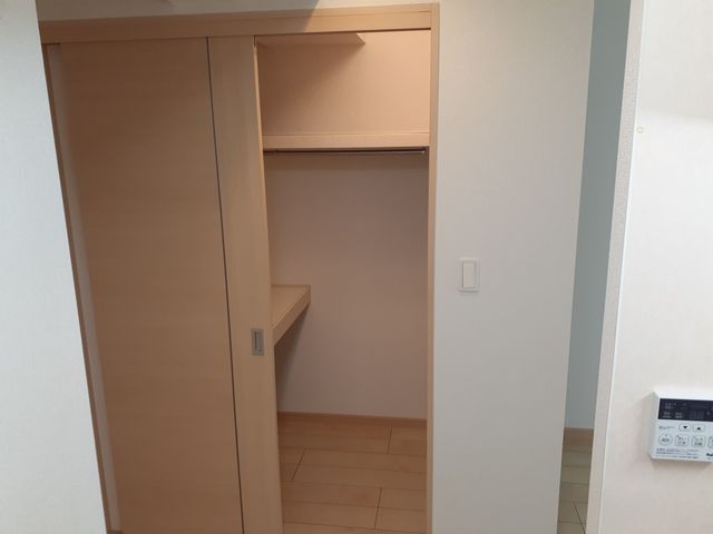 収納　ウォークインクローゼットです