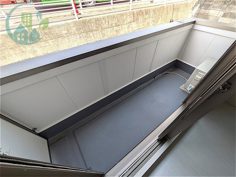 バルコニー　アリビラ六甲（ネット無料、ペット相談、小型犬）