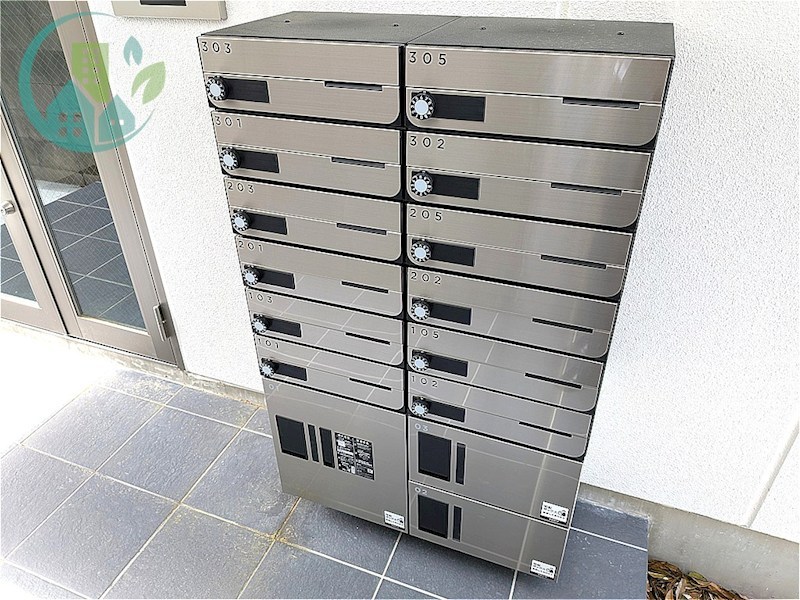 エントランス　アリビラ六甲（ネット無料、ペット相談、小型犬）