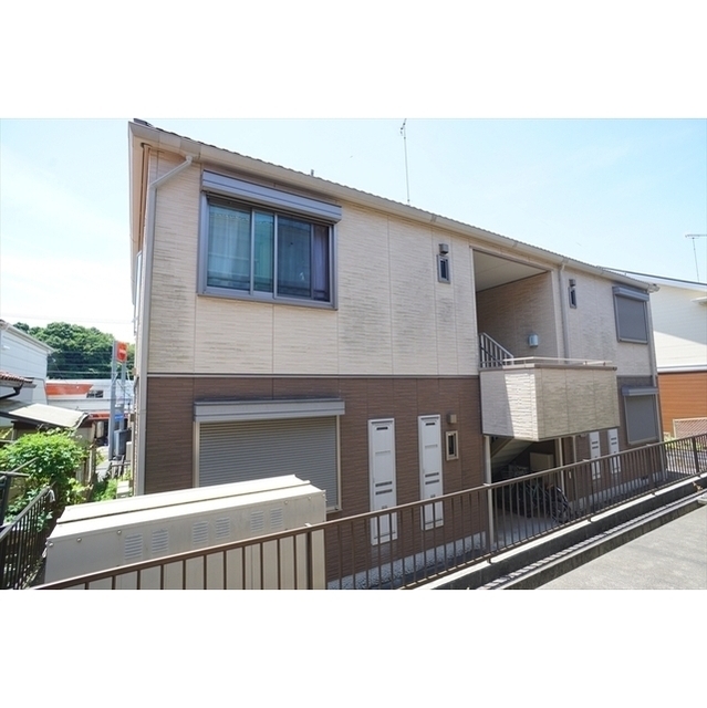 建物外観　内階段スタイル