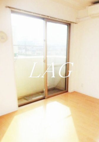 居室・リビング　洋室のお部屋です。