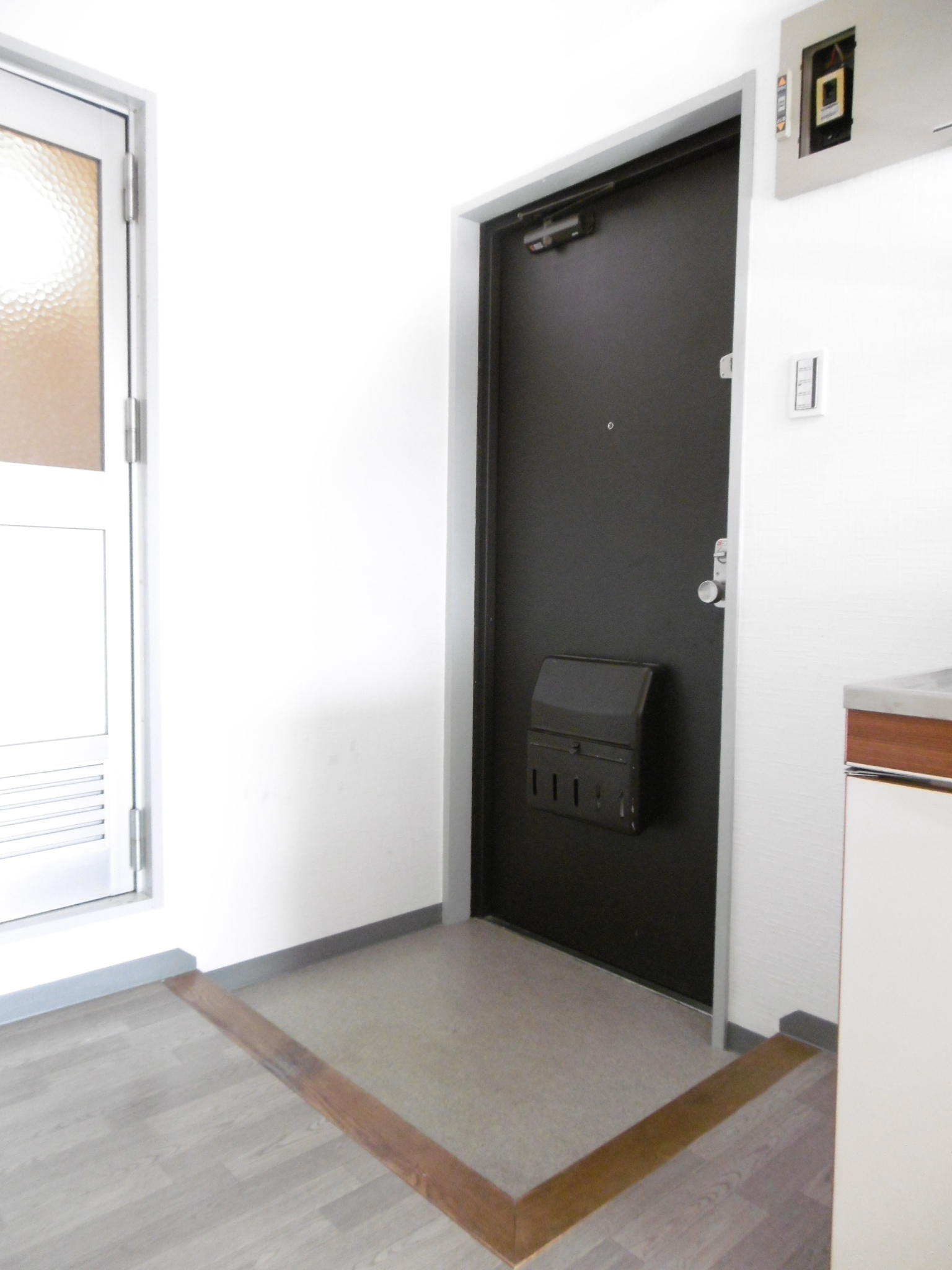 玄関　玄関※別部屋参考写真