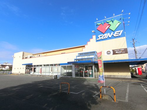 スーパー　スーパーサンエー　田中店（スーパー）まで744m