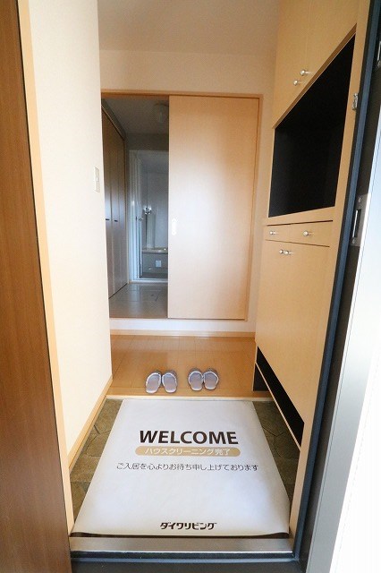 玄関　※他部屋参照