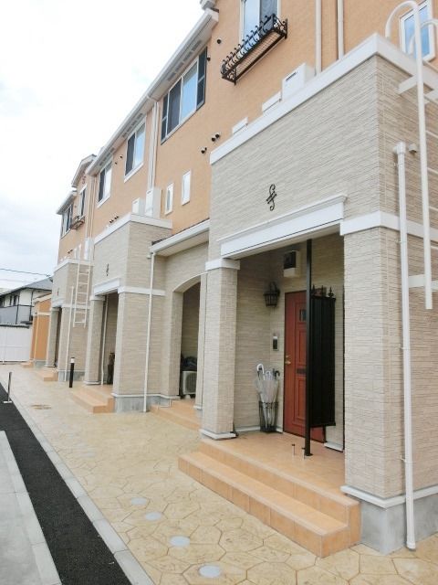 エントランス　建物入口部分です。