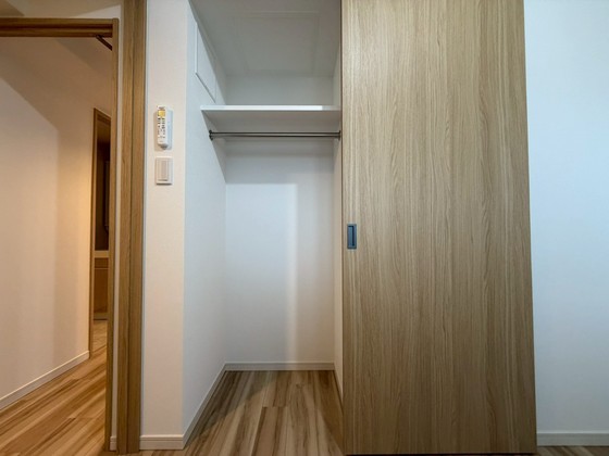 収納　※別部屋の写真です