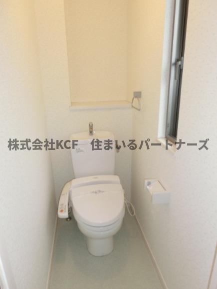 トイレ　清潔感のあるトイレです