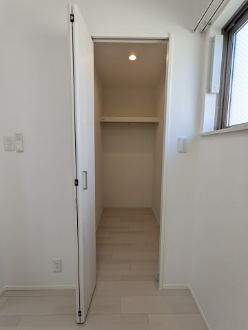 収納　クローゼット