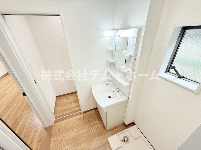 洗面設備　忙しい朝には欠かせない洗面所です
