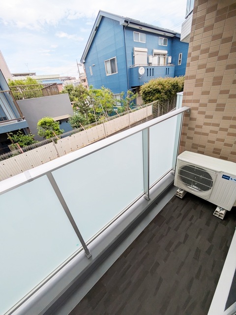 バルコニー　別部屋同仕様タイプ