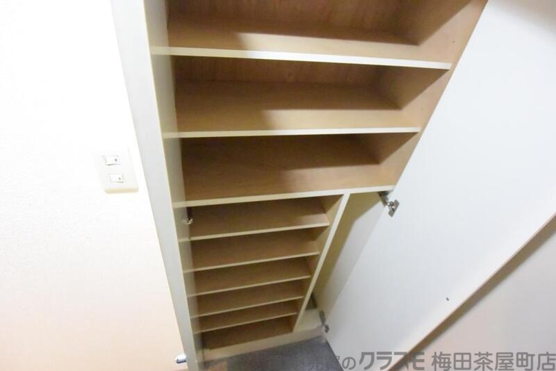 玄関　室内