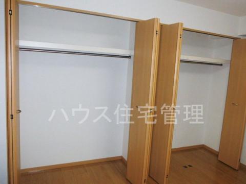 収納　クローゼット
