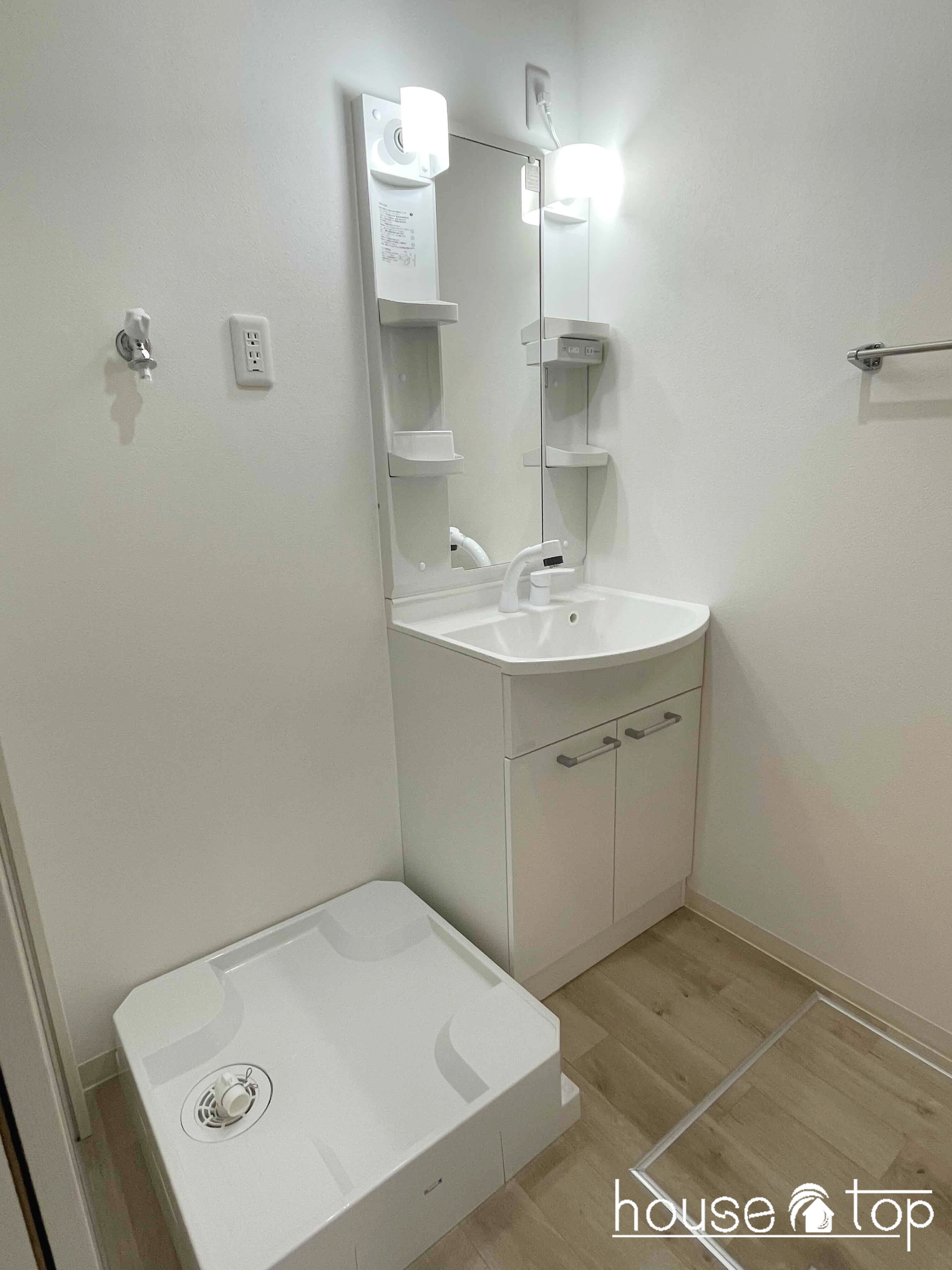 洗面設備　実際のお部屋の写真です