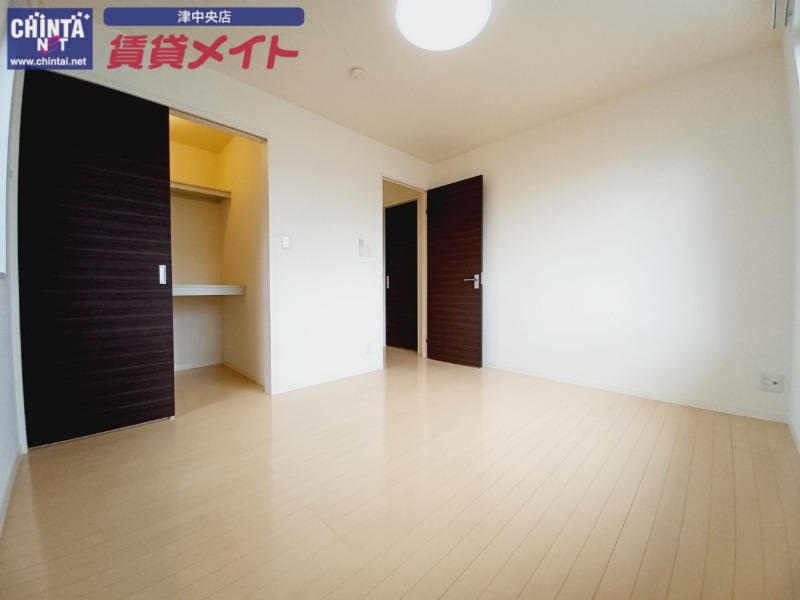 その他部屋・スペース　別部屋反転参考写真です