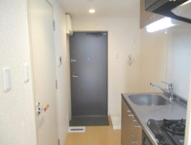 玄関　※別部屋参照