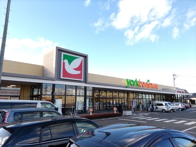 スーパー　ヨークベニマル名取バイパス店（スーパー）まで450m