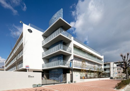 小学校　南甲子園小学校（小学校）まで900m