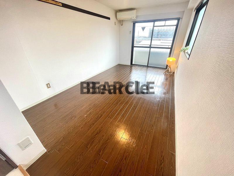 その他部屋・スペース　落ち着いて過ごせるお部屋なので、寝室にいかがでしょうか