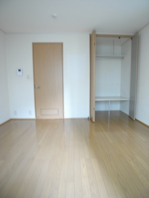 居室・リビング　※写真は同タイプの部屋です
