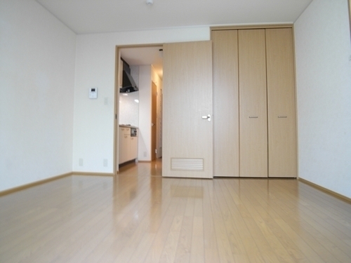 居室・リビング　※写真は同タイプの部屋です